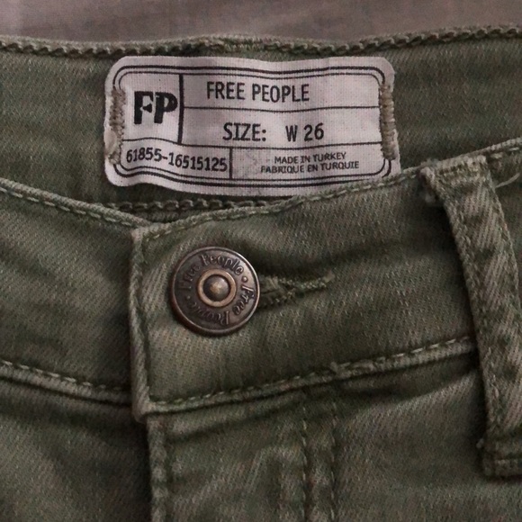 NWOT Free People Busted Rip Knee Olive Green Skinny Jeans 26 - Picture 3 of 4